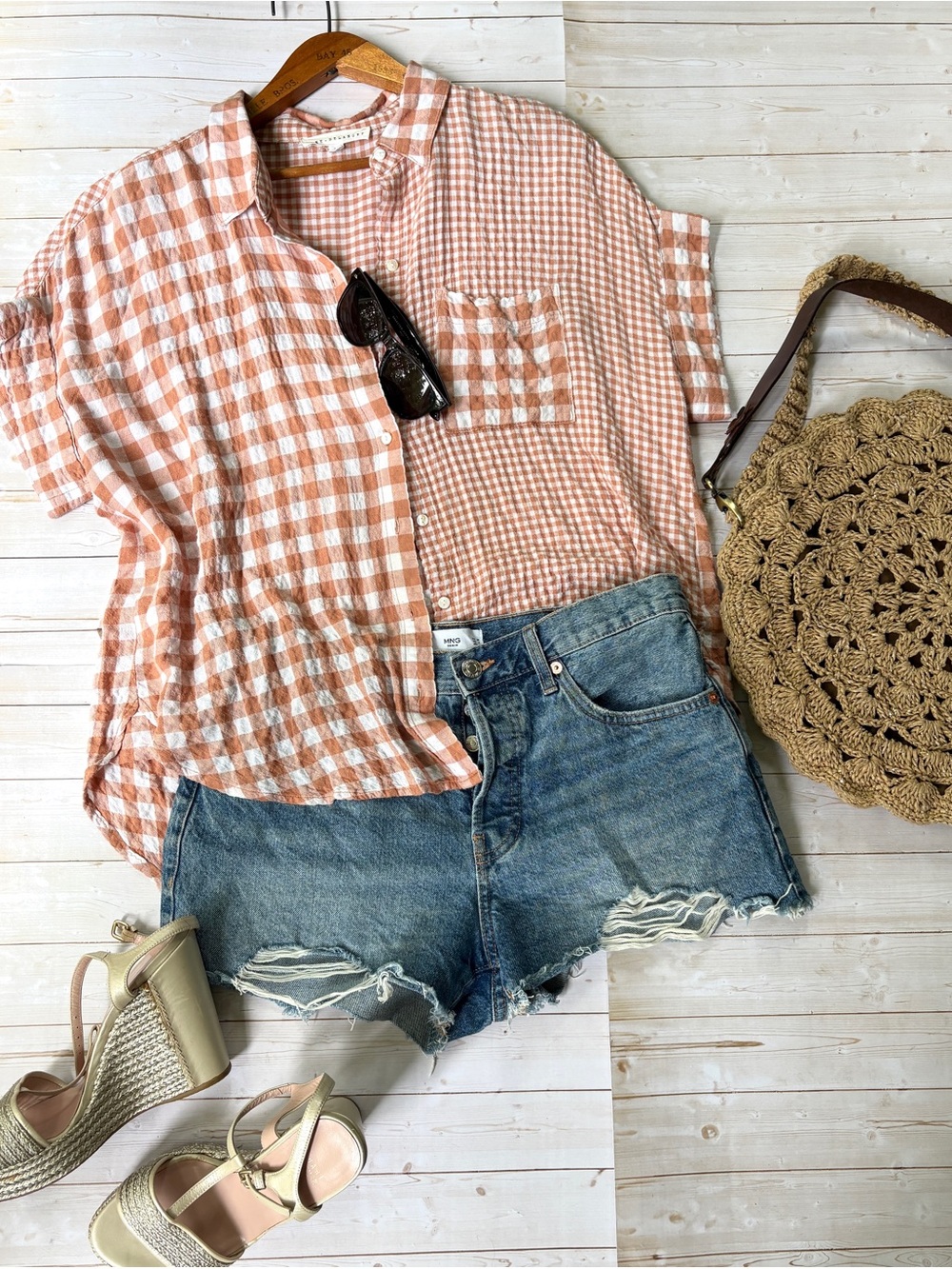 Jane & Delancey gauzy shirt